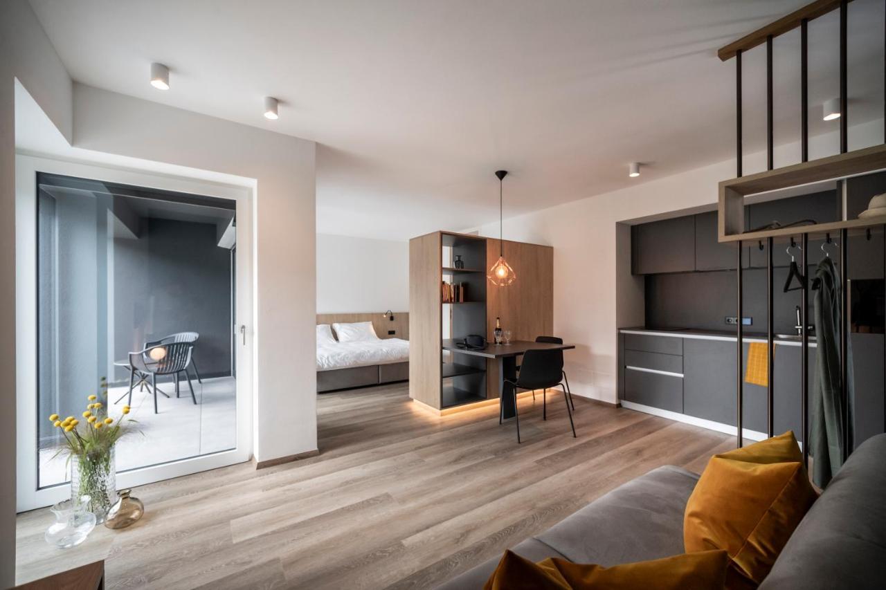 Sambucus Apartments -Premium Apartments For You And Your Dog Lana Exterior foto