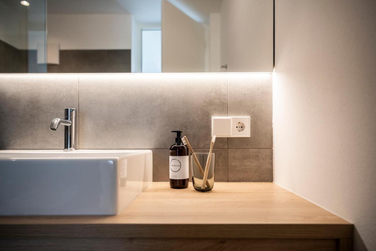 Sambucus Apartments -Premium Apartments For You And Your Dog Lana Exterior foto